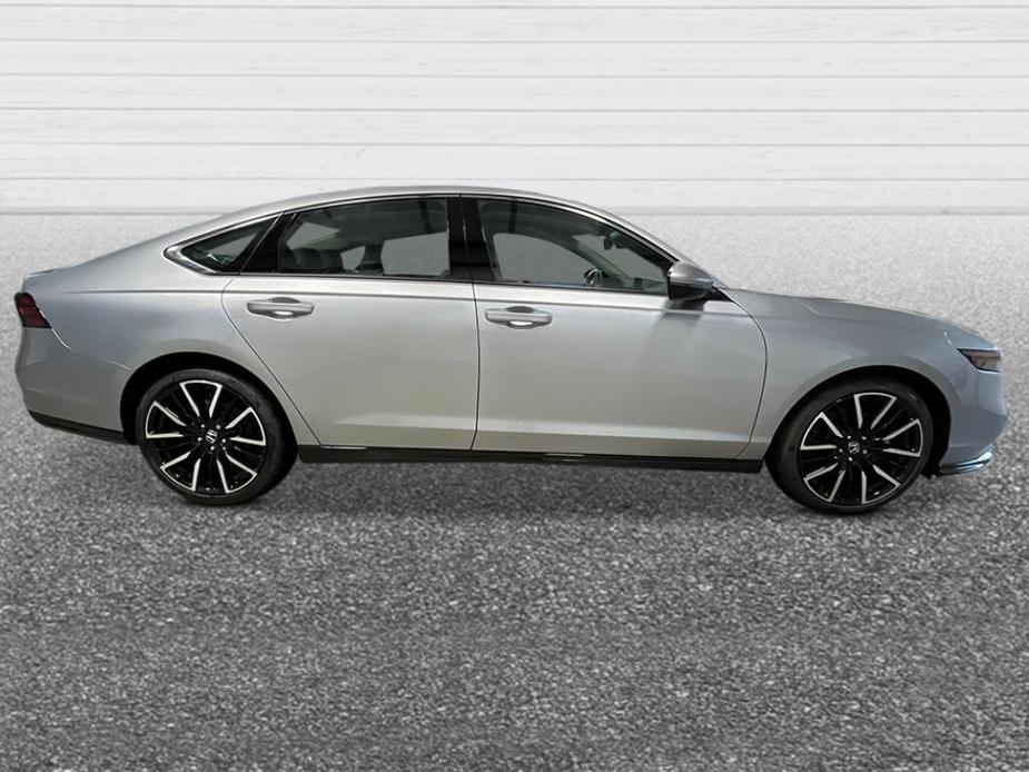 new 2025 Honda Accord Hybrid car, priced at $39,991