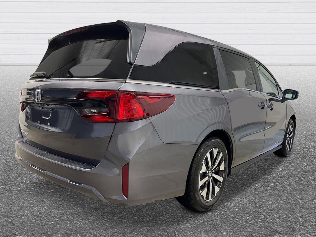 new 2026 Honda Odyssey car, priced at $42,740