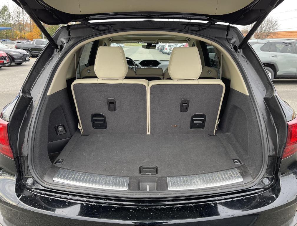 used 2020 Acura MDX car, priced at $25,606