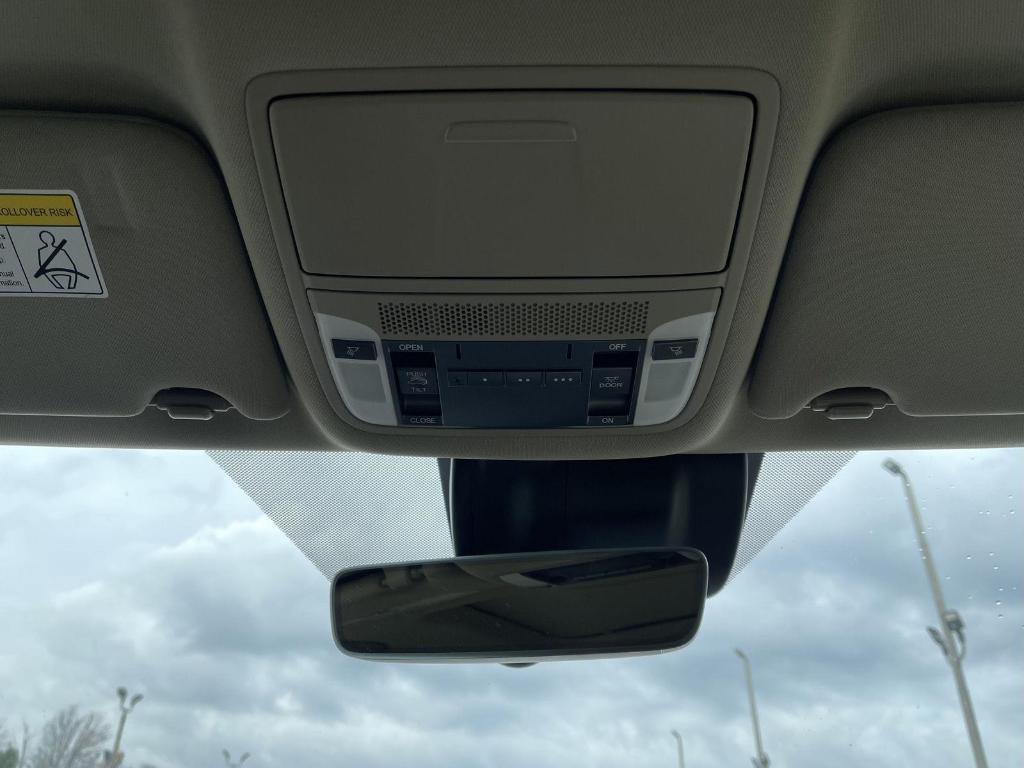 used 2020 Acura MDX car, priced at $25,606