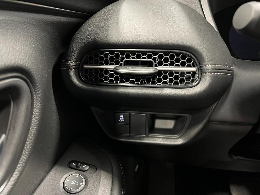 new 2025 Honda HR-V car, priced at $31,747