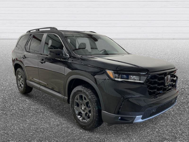 new 2025 Honda Pilot car, priced at $48,350