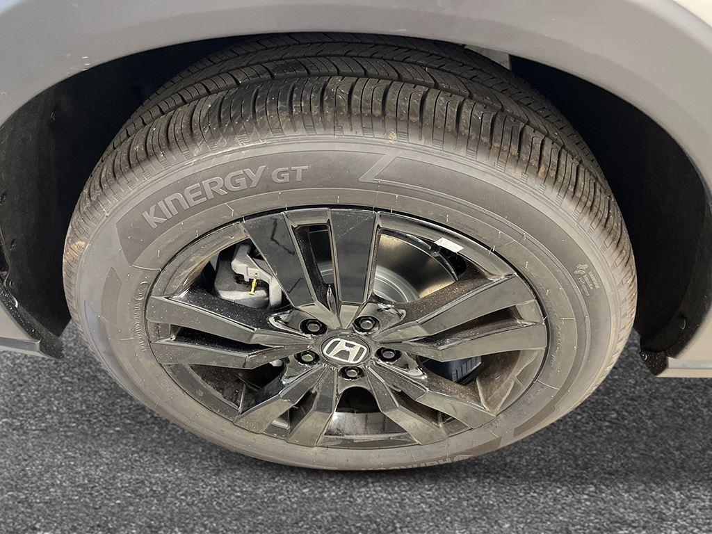 new 2026 Honda HR-V car, priced at $30,463