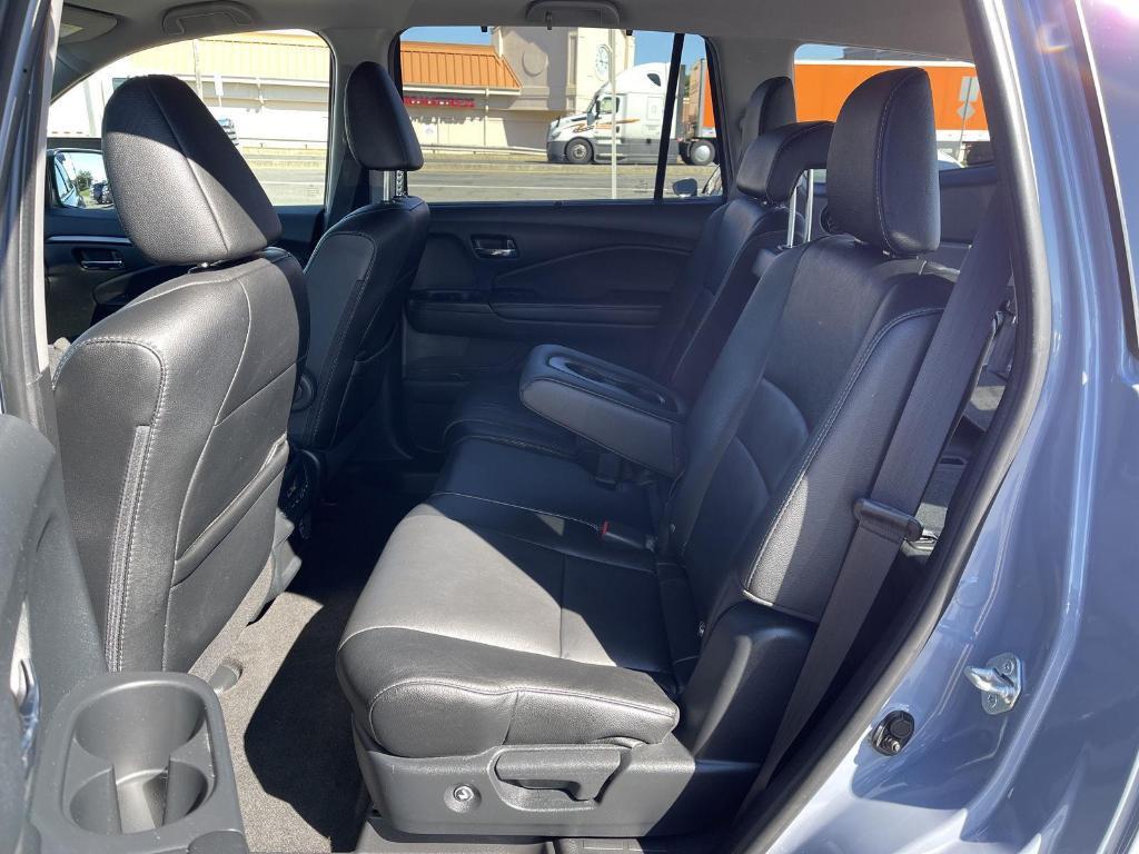 used 2022 Honda Pilot car, priced at $33,961