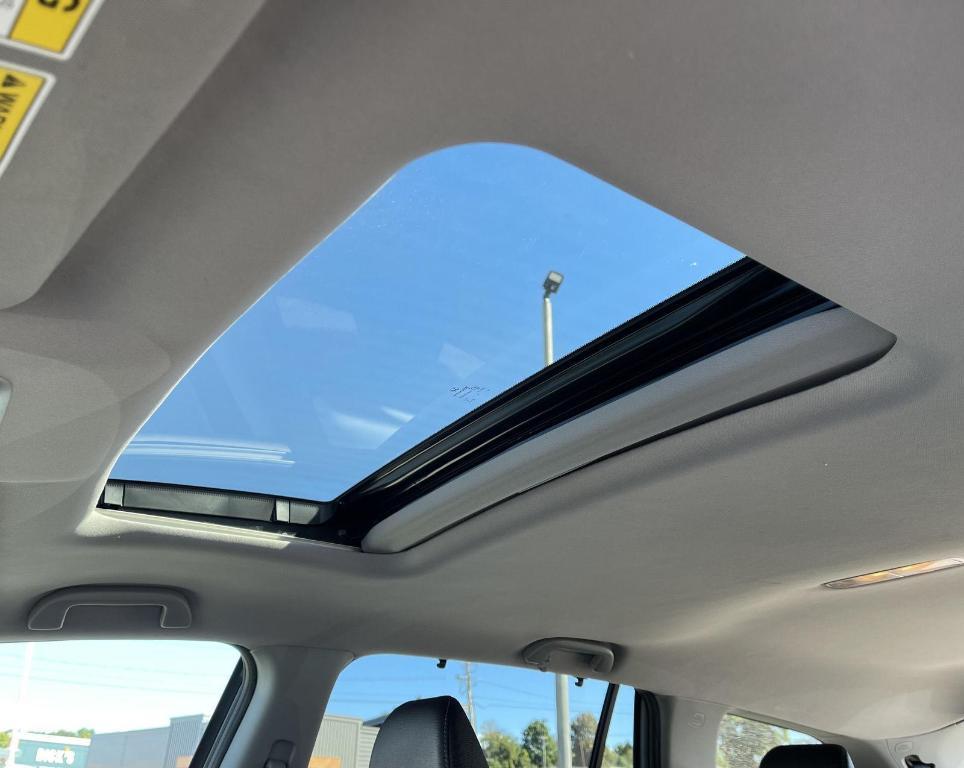 used 2022 Honda Pilot car, priced at $33,961