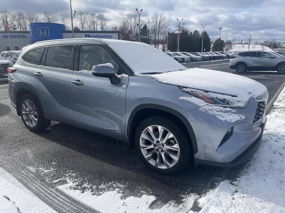 used 2021 Toyota Highlander Hybrid car, priced at $39,810