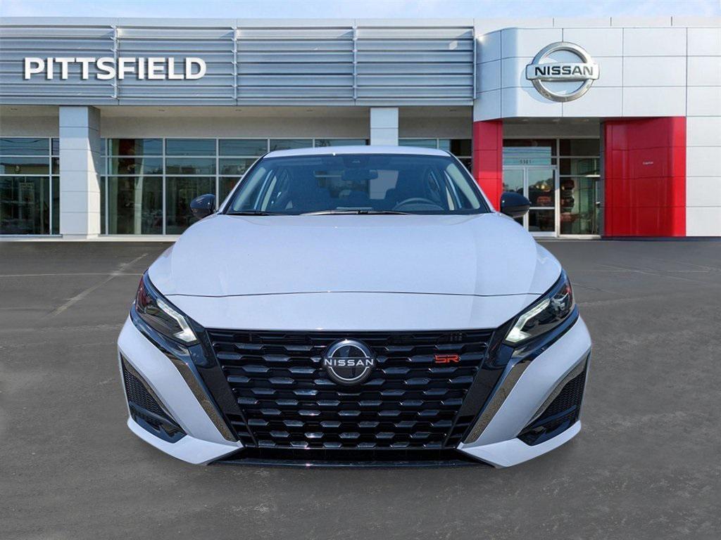new 2025 Nissan Altima car, priced at $31,050