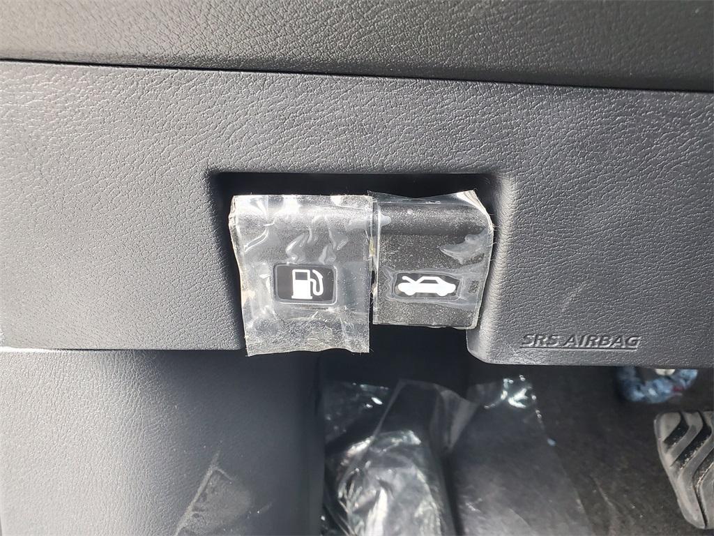 new 2025 Nissan Versa car, priced at $22,600