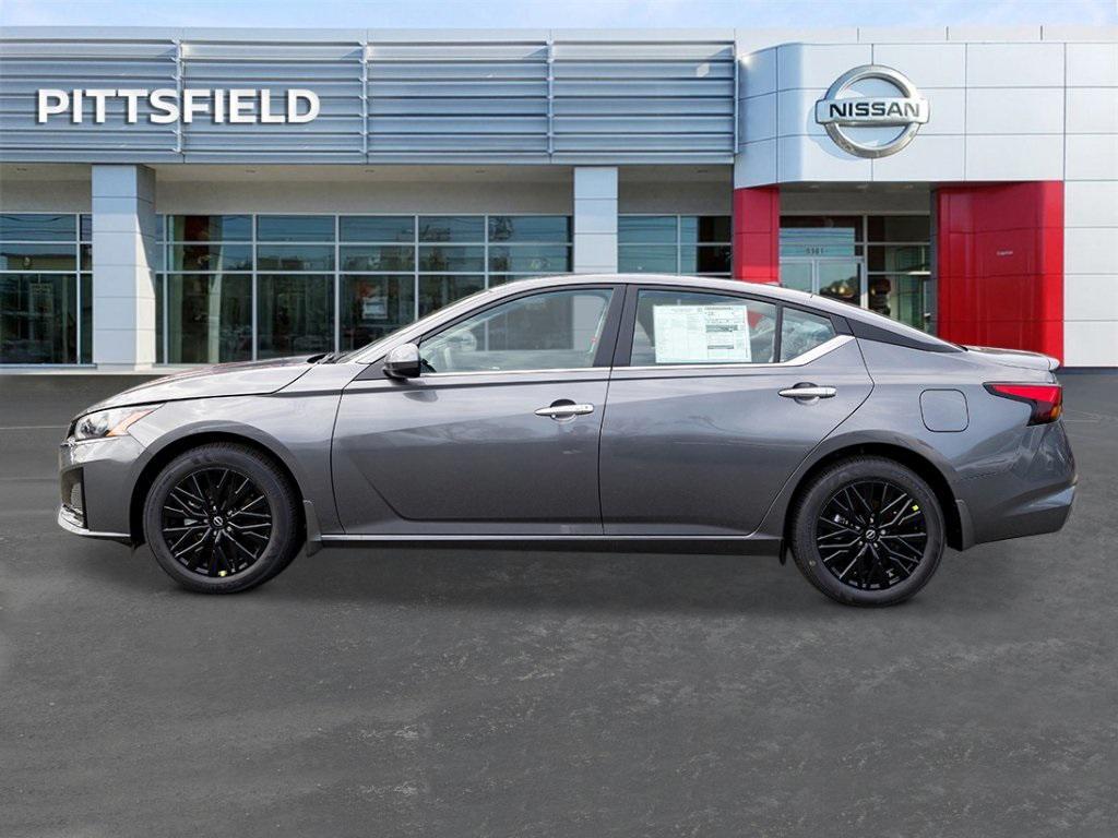 new 2025 Nissan Altima car, priced at $30,613