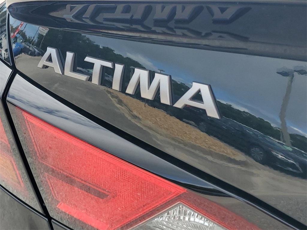 new 2025 Nissan Altima car, priced at $30,555