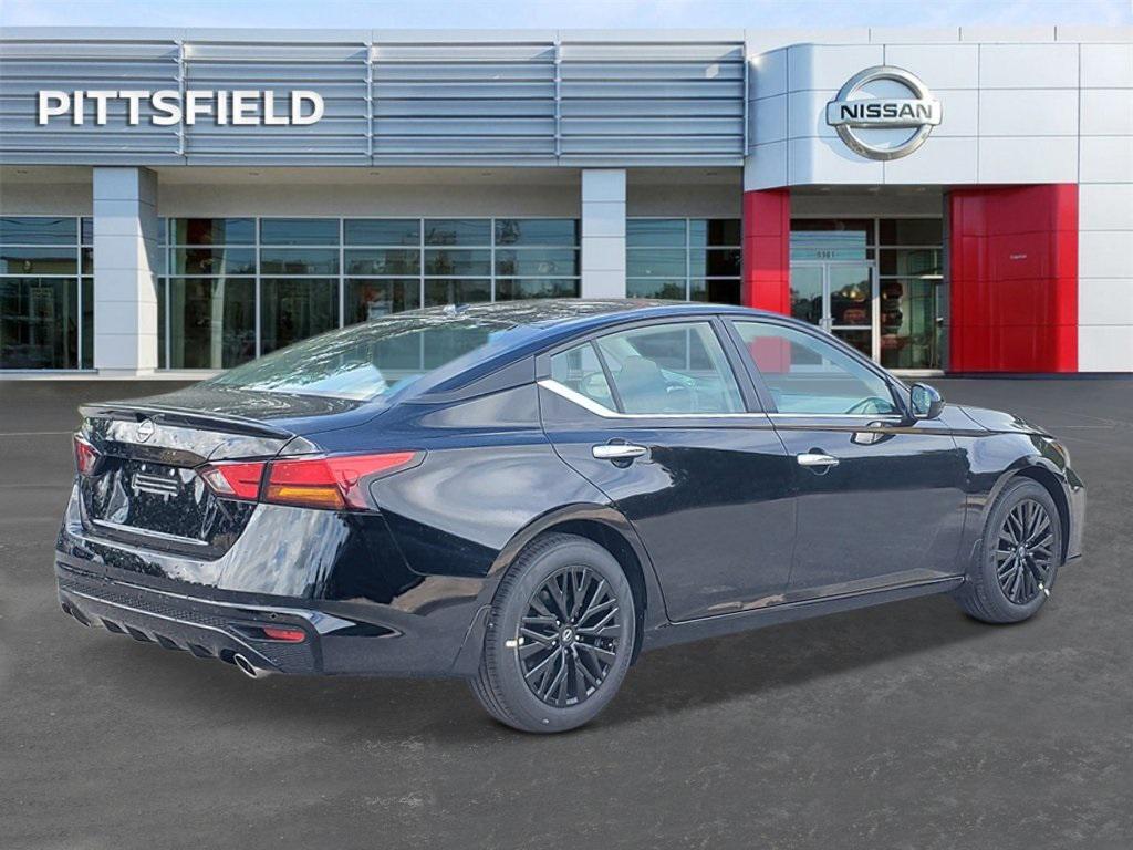 new 2025 Nissan Altima car, priced at $29,064