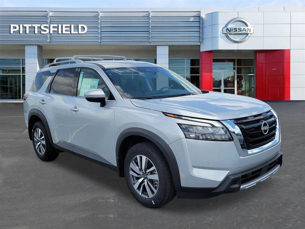new 2025 Nissan Pathfinder car, priced at $43,609