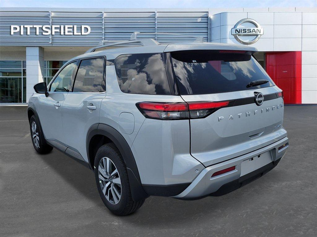new 2025 Nissan Pathfinder car, priced at $43,609