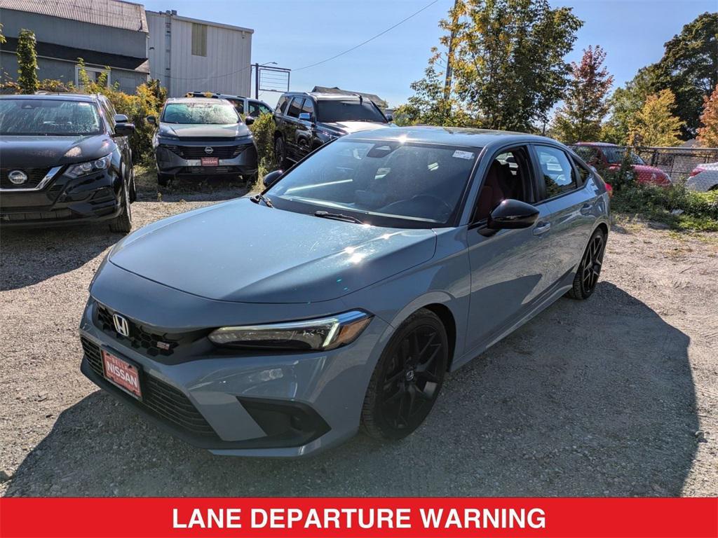 used 2022 Honda Civic Si car, priced at $27,999