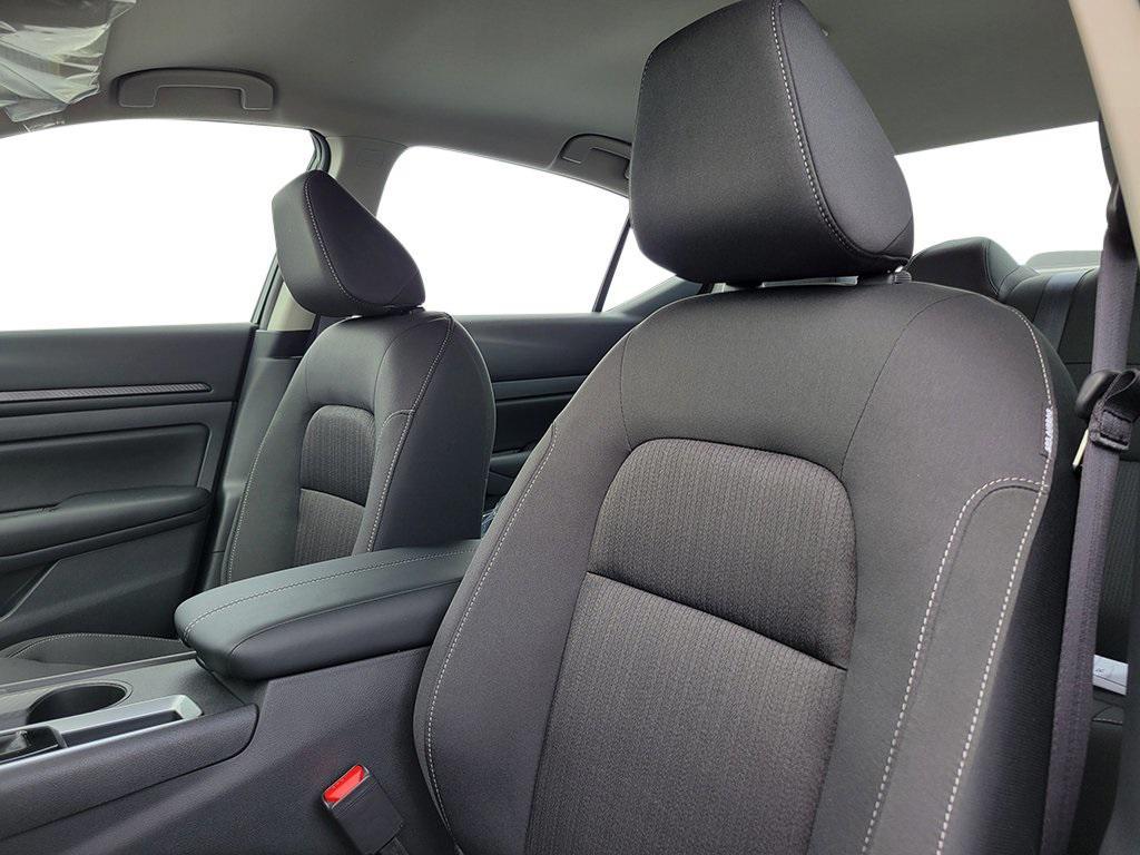 new 2025 Nissan Altima car, priced at $27,166