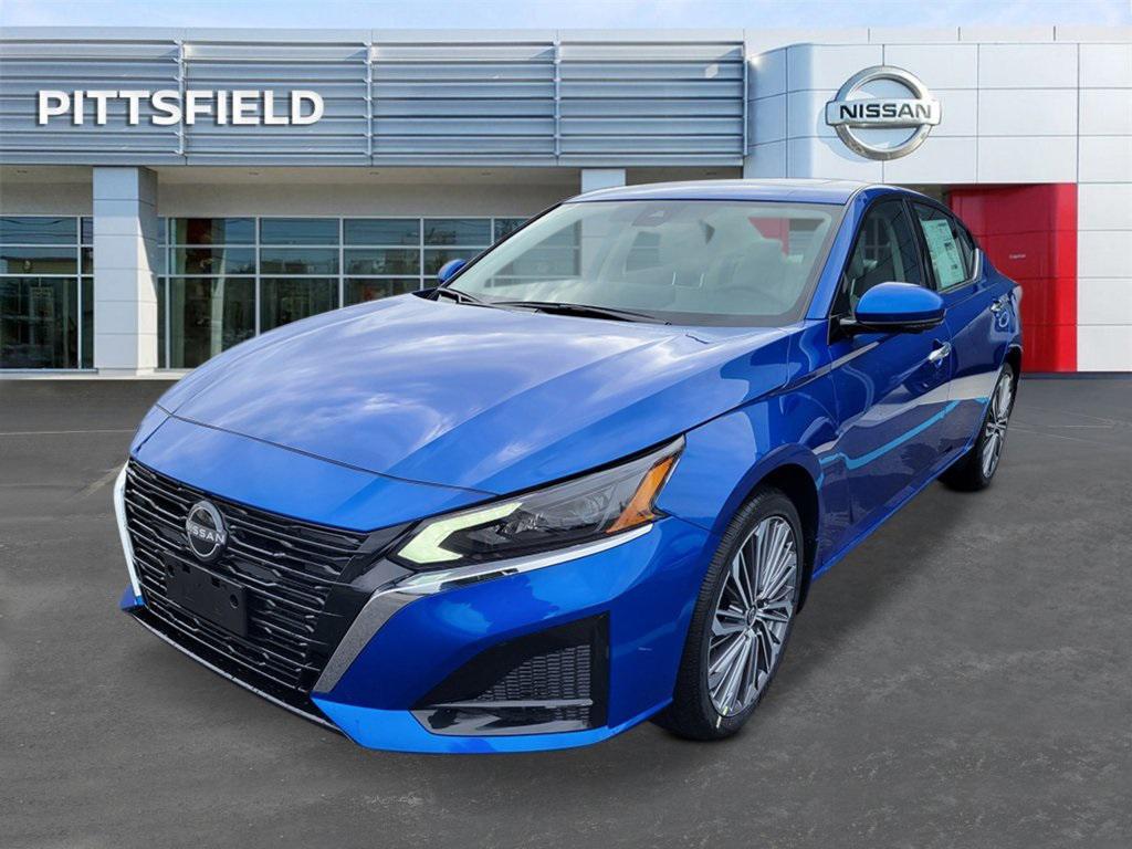 new 2025 Nissan Altima car, priced at $35,511