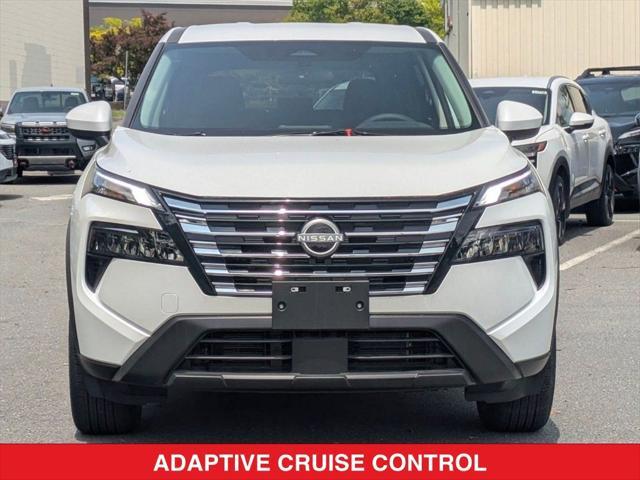 new 2025 Nissan Rogue car, priced at $33,456