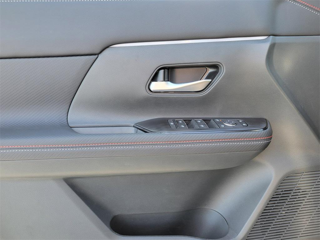 new 2025 Nissan Kicks car, priced at $28,169