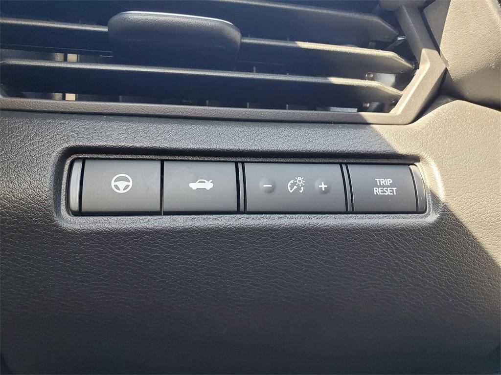 new 2025 Nissan Altima car, priced at $33,867