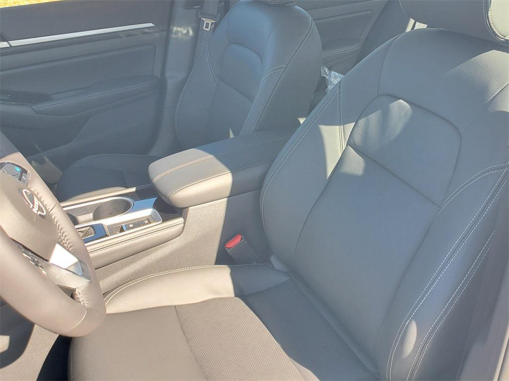new 2025 Nissan Altima car, priced at $33,867