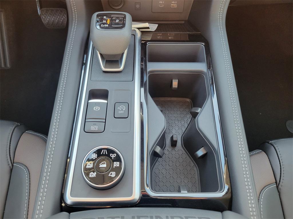 new 2025 Nissan Pathfinder car, priced at $45,905