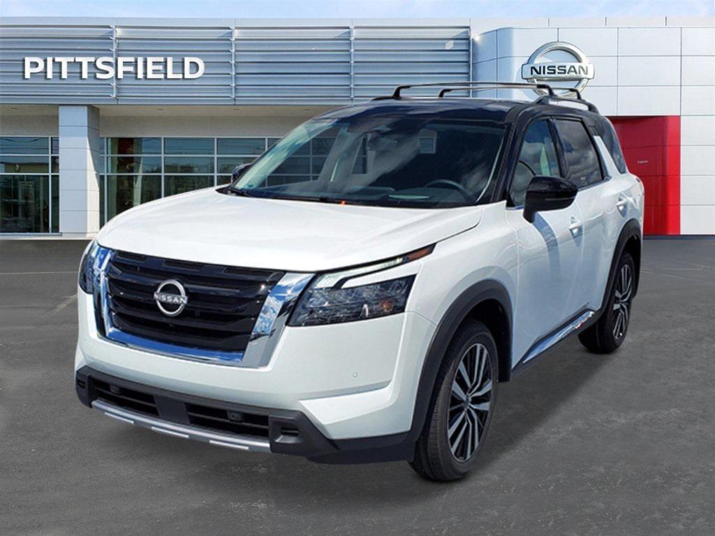 new 2025 Nissan Pathfinder car, priced at $45,905