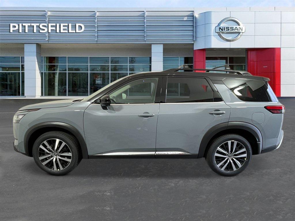 new 2025 Nissan Pathfinder car, priced at $46,122