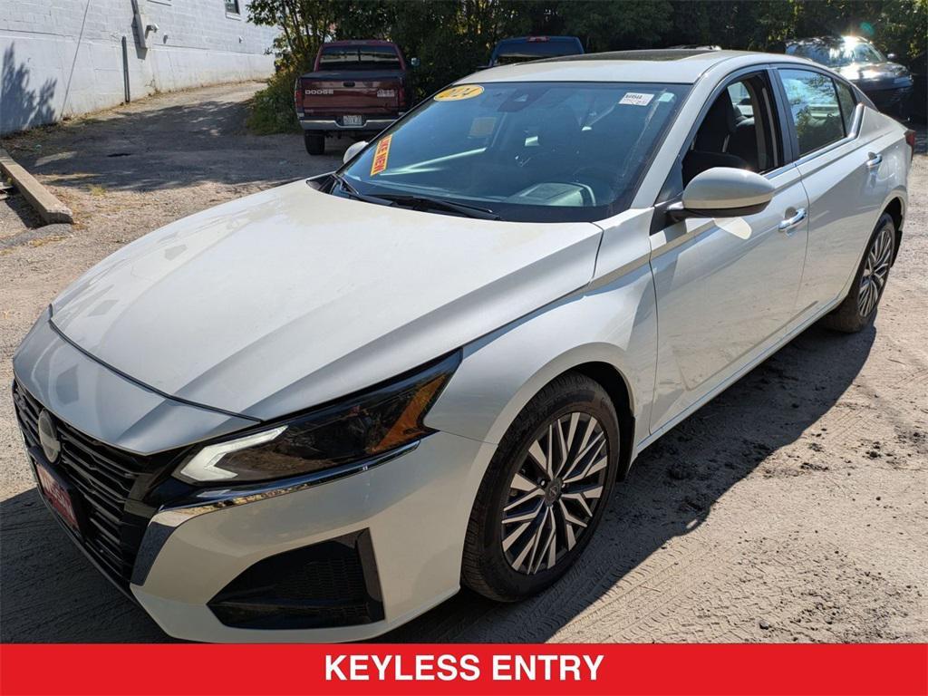 used 2024 Nissan Altima car, priced at $24,000