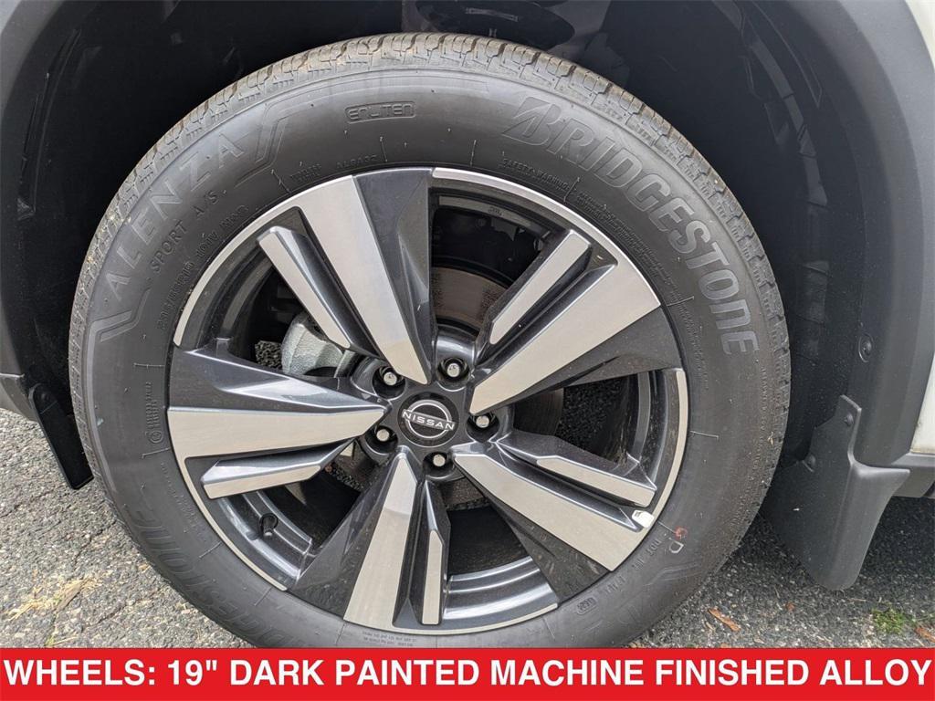 used 2024 Nissan Rogue car, priced at $33,290