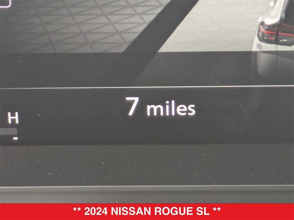 used 2024 Nissan Rogue car, priced at $33,290
