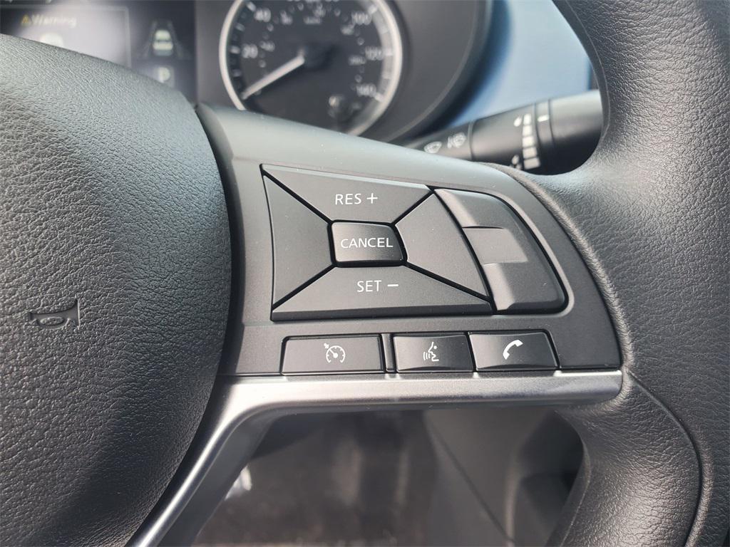 new 2025 Nissan Versa car, priced at $22,401