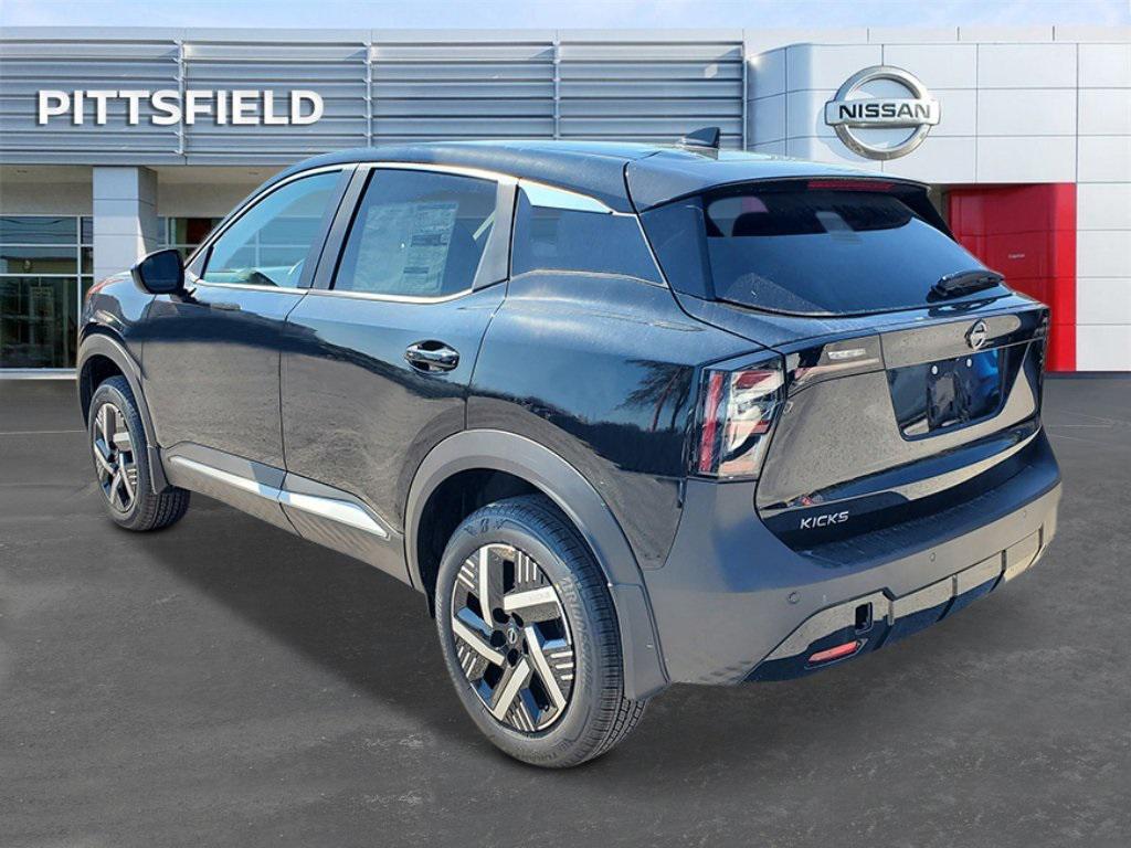 new 2025 Nissan Kicks car, priced at $24,512
