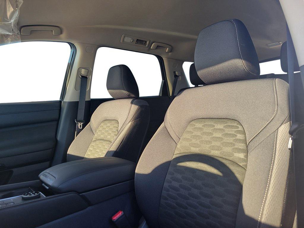 new 2025 Nissan Pathfinder car, priced at $43,890