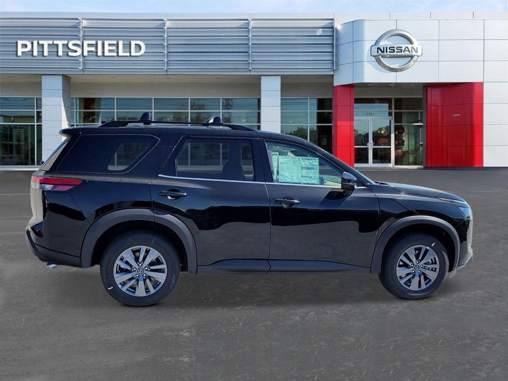 new 2025 Nissan Pathfinder car, priced at $43,890
