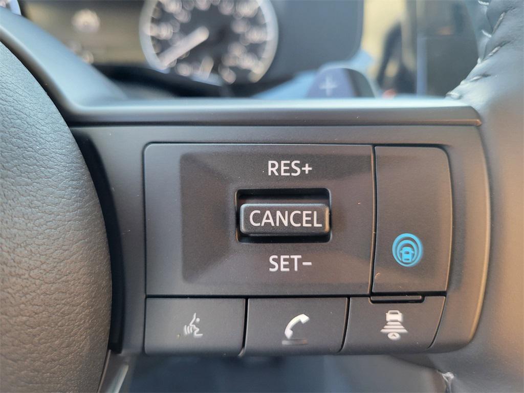 new 2025 Nissan Pathfinder car, priced at $43,890