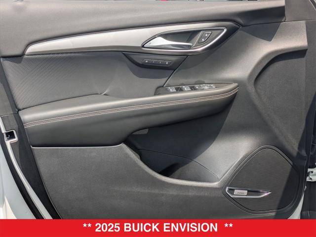 used 2025 Buick Envision car, priced at $39,999