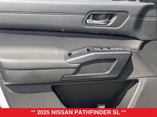 new 2025 Nissan Pathfinder car, priced at $47,557