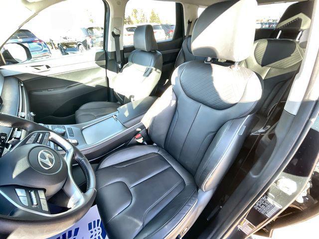 used 2024 Hyundai Palisade car, priced at $37,697