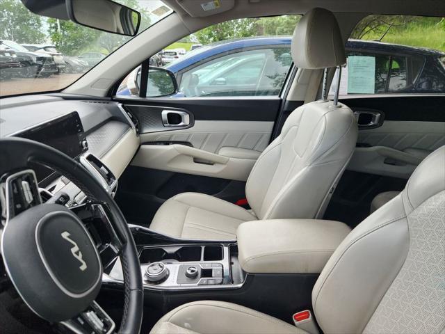 used 2022 Kia Sorento Plug-In Hybrid car, priced at $30,995