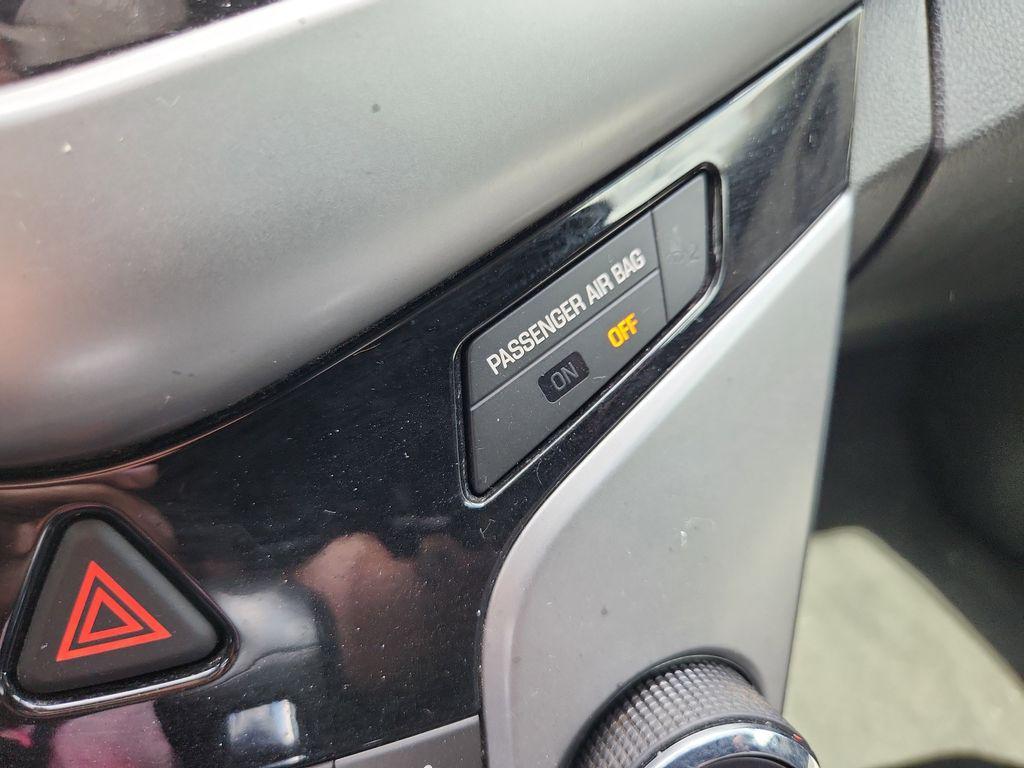 used 2014 Chevrolet Cruze car, priced at $8,995