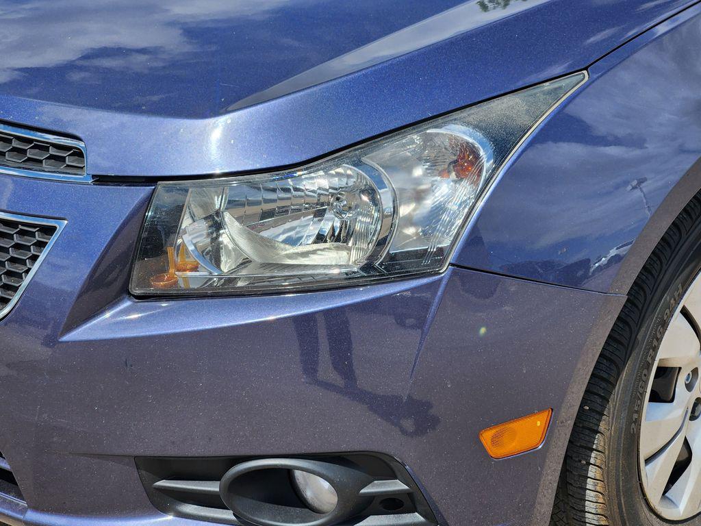 used 2014 Chevrolet Cruze car, priced at $8,995