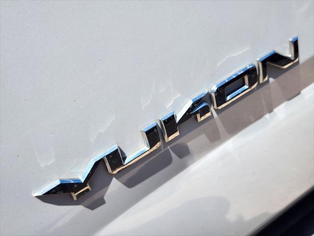 used 2019 GMC Yukon car, priced at $35,995