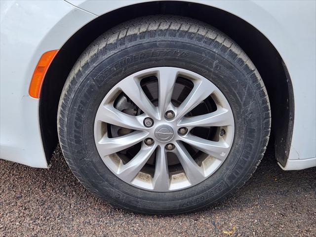 used 2018 Chrysler Pacifica car, priced at $15,995