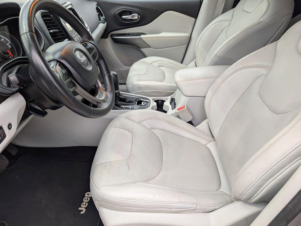 used 2019 Jeep Cherokee car, priced at $18,777
