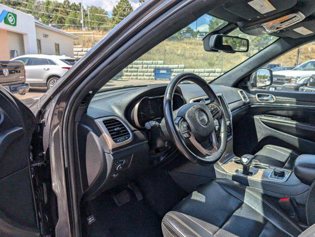 used 2015 Jeep Grand Cherokee car, priced at $18,697