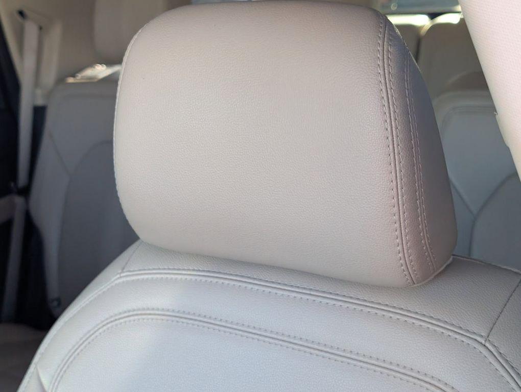 used 2022 Ford Expedition car, priced at $40,888