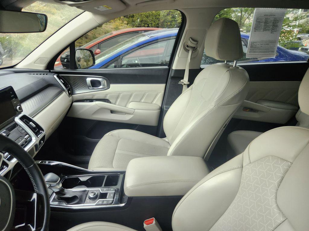 used 2021 Kia Sorento car, priced at $21,995