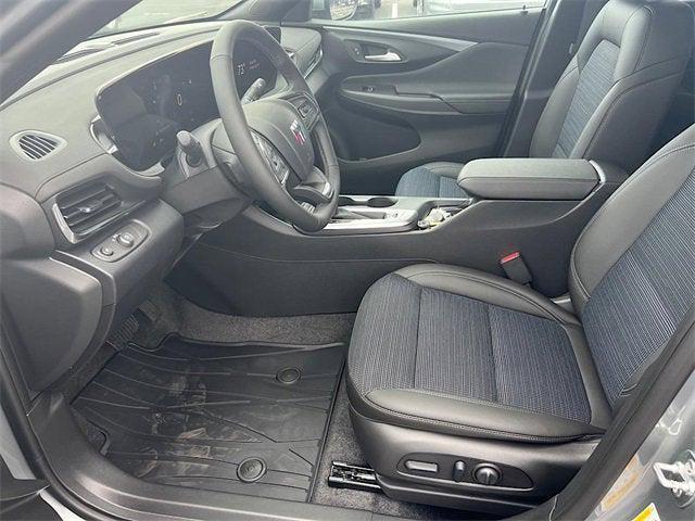 new 2025 Buick Envista car, priced at $28,125