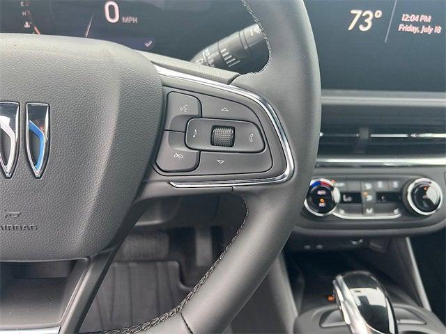 new 2025 Buick Envista car, priced at $28,125