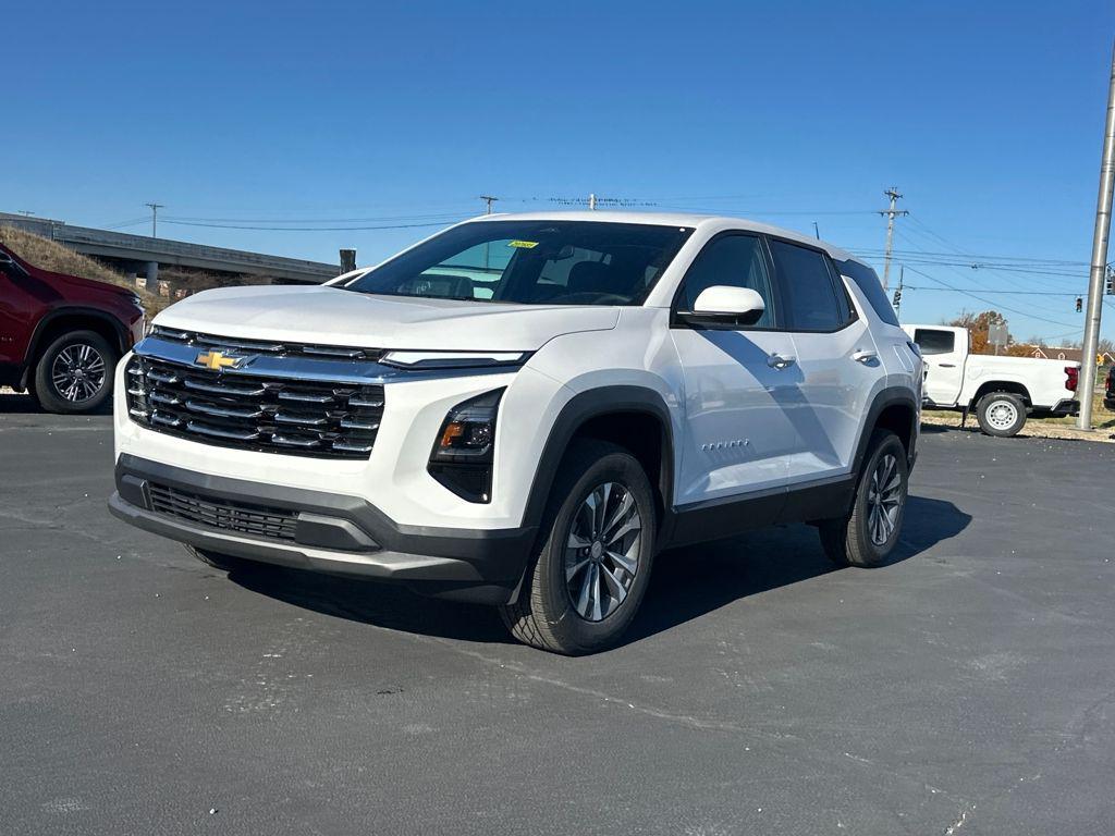 new 2026 Chevrolet Equinox car, priced at $30,003